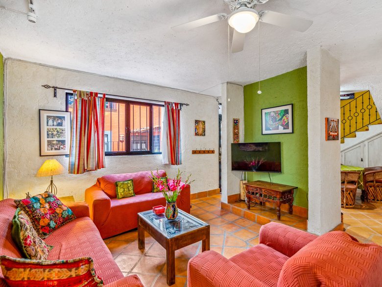 Casa Mariposa (Short term only) — 2 photos
