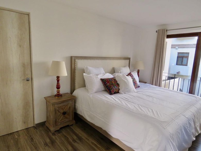 Apartment Cuadra for rent in Puente Viejo. Available April 2028 — 3 photos