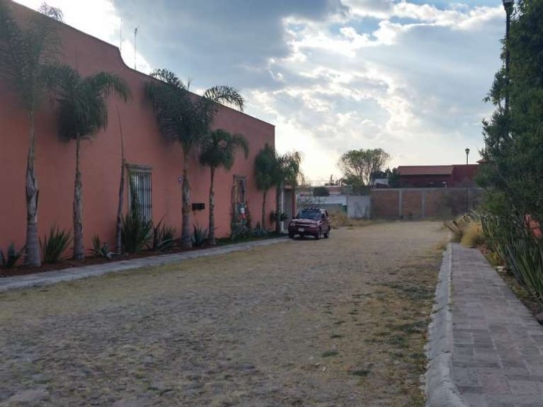 Terreno Camino Real — 2 photos