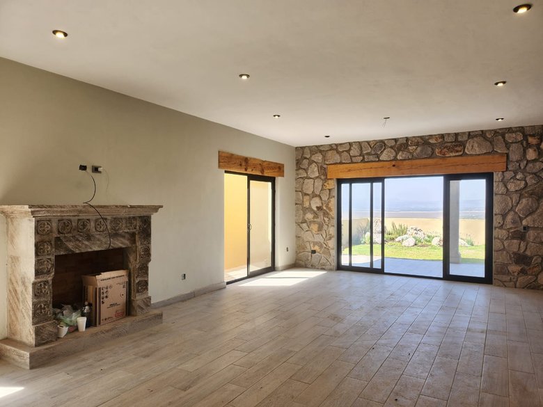 CASA ATARDECER - AVAILABLE — 2 photos