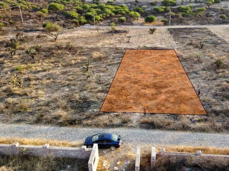 Lot for Sale in Temazacallis — 13 photos