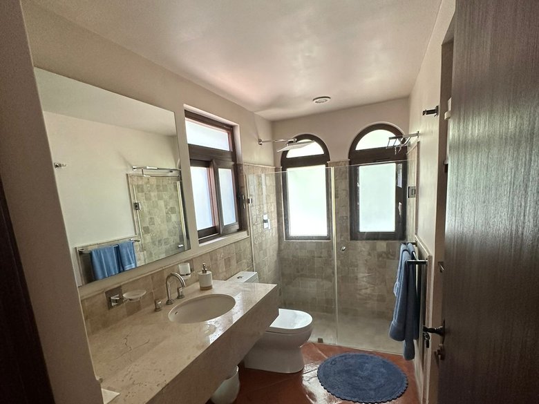 1 Bedroom condo in Puente Viejo , fully furnished walking distance to Centro , great amenities — 4 photos
