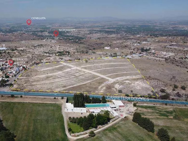 10 hectares for sale on the Highway — 2 photos
