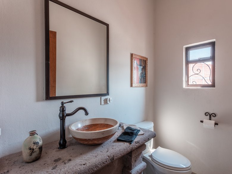 Beautiful Casa Pepper Drive for rent  — 8 photos