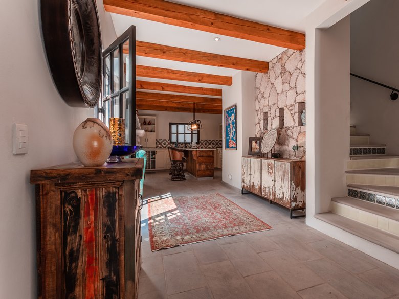 Beautiful Casa Pepper Drive for rent  — 4 photos