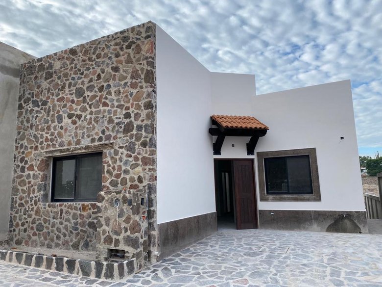 Magos House — 1 photos
