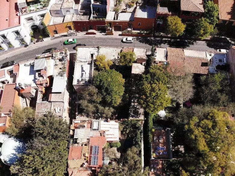 Salida Real a Qro. Lot — 8 photos