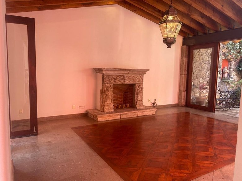 Quinta Sevilla — 14 photos