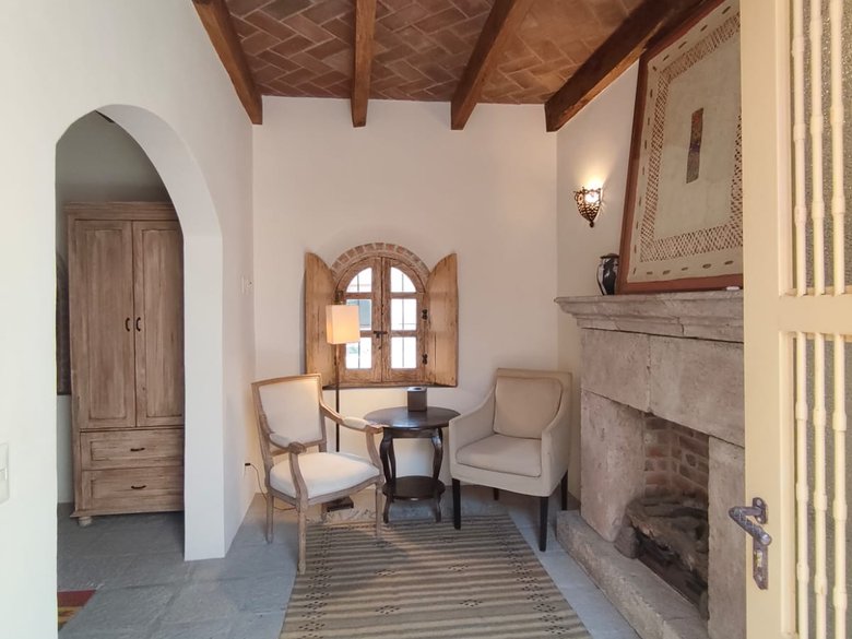 Casa del Codo  — 4 photos