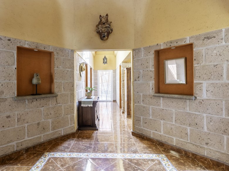 Casa Maria - Available for long term — 2 photos