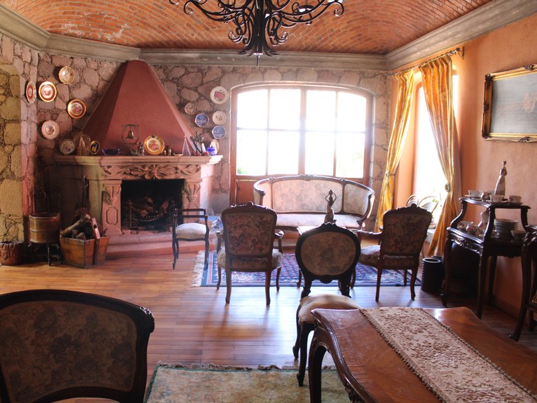 Casa del Águila — 25 photos