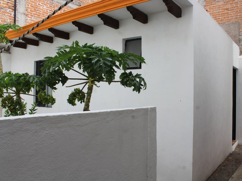 CASA INDEPENDENCIA — 16 photos