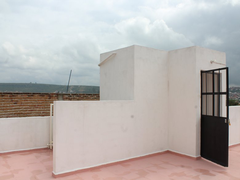 CASA INDEPENDENCIA — 48 photos