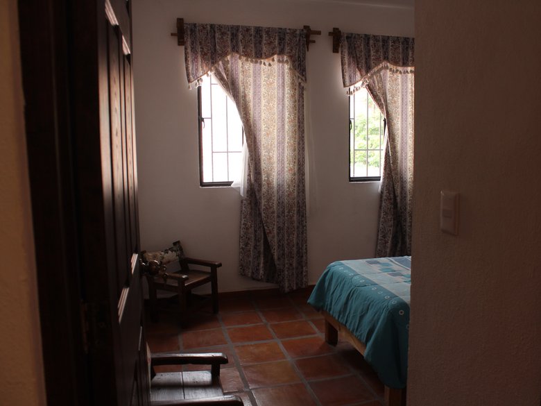 CASA INDEPENDENCIA — 40 photos
