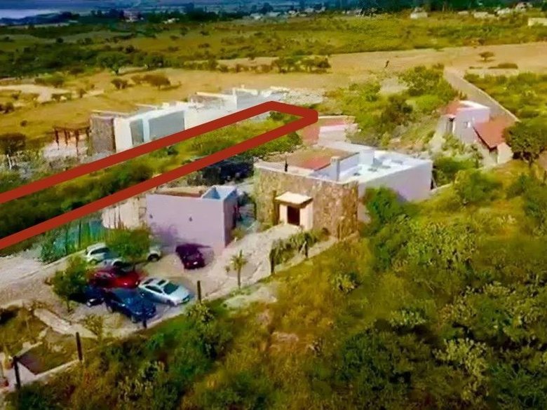 Lot in Fraccionamiento La Presa — 14 photos