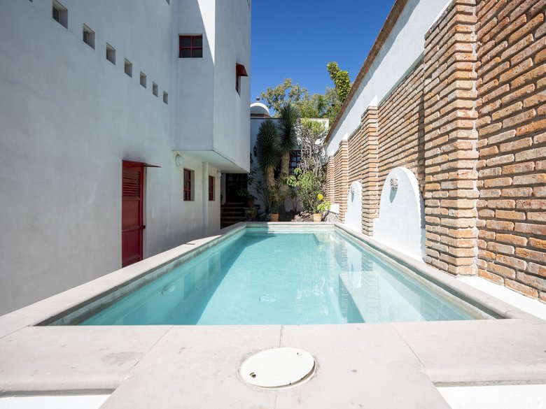 The red door house for rent in las colonias (available Long Term July 2027) — 2 photos