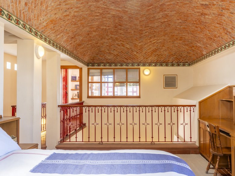 The red door house for rent in las colonias (available Long Term July 2027) — 18 photos