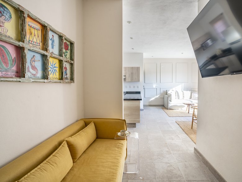 Relox Apartment for Rent. Available  for long term: May 2027 — 6 photos