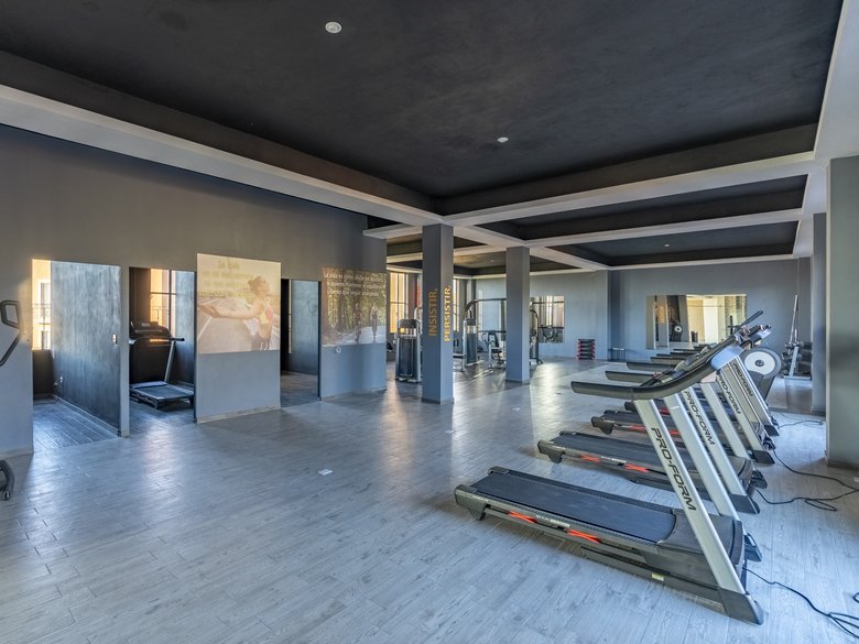 Relox Apartment for Rent. Available  for long term: May 2027 — 20 photos