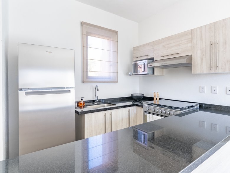 Relox Apartment for Rent. Available  for long term: May 2027 — 4 photos