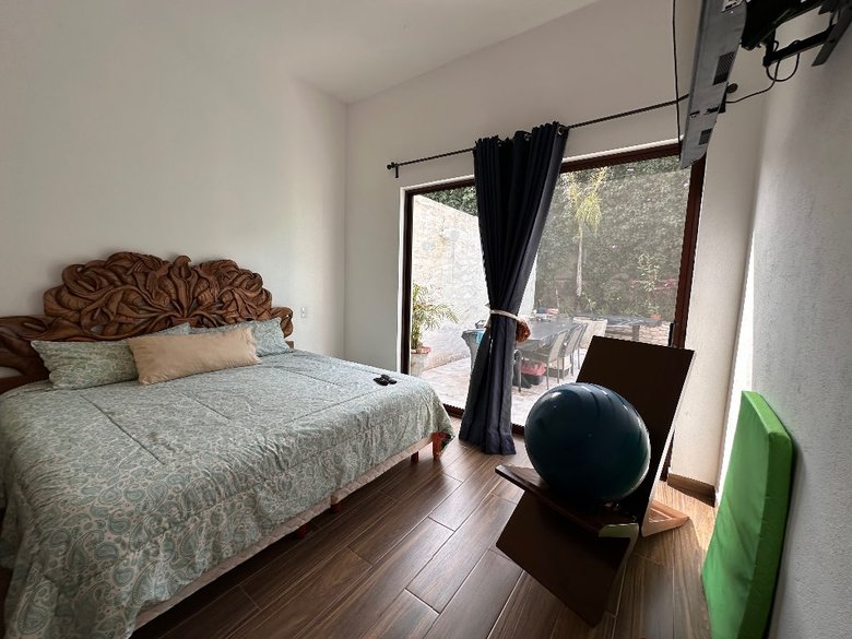 CASA LUZ — 11 photos