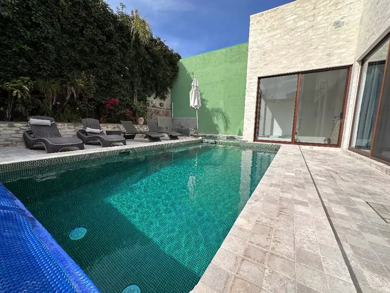 CASA LUZ — 25 photos