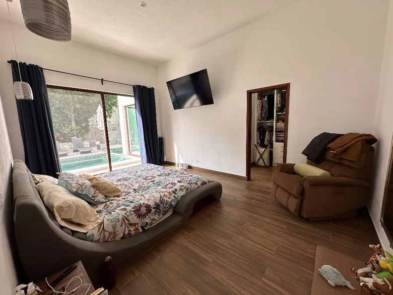CASA LUZ — 27 photos