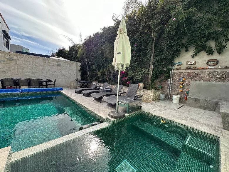 CASA LUZ — 33 photos
