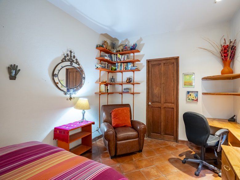 Two houses, one property, excellent location — 37 photos