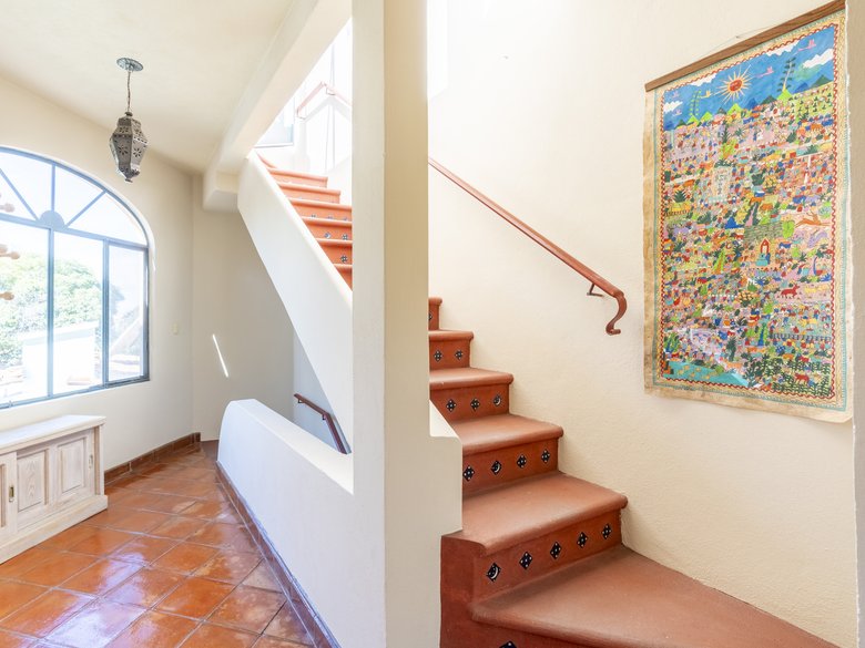 Two houses, one property, excellent location — 50 photos