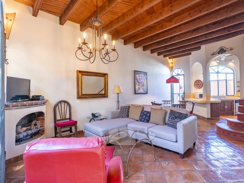 Two houses, one property, excellent location — 41 photos