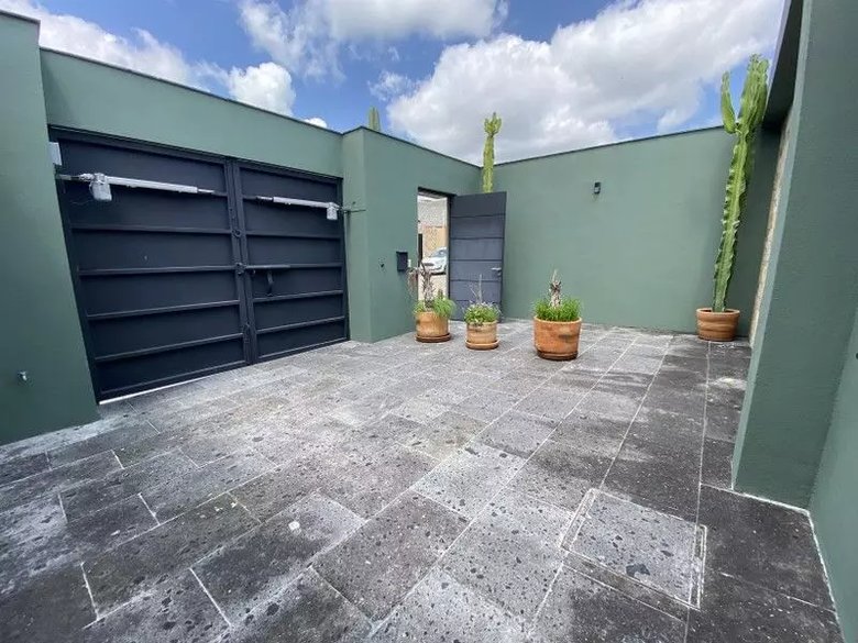 One Level Beautiful Affordable Home — 16 photos