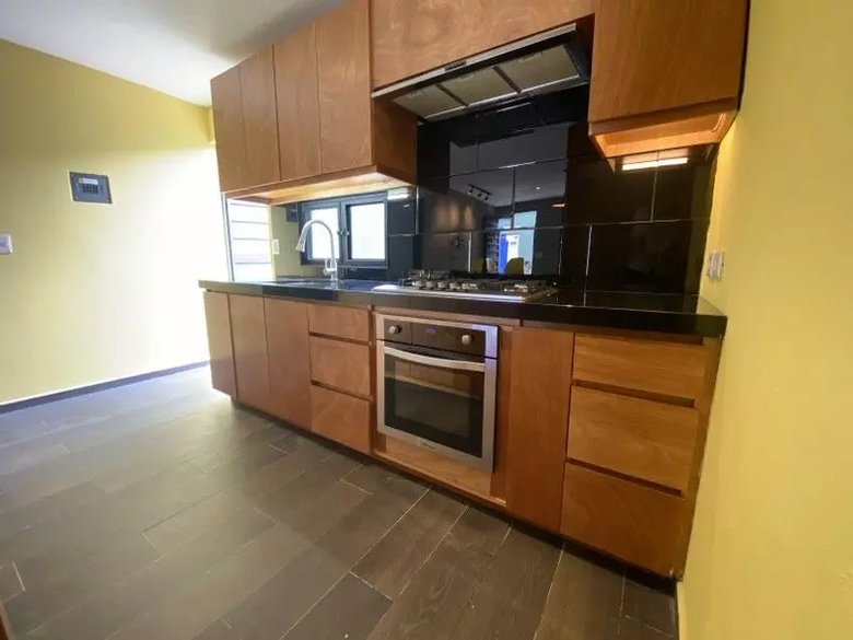 One Level Beautiful Affordable Home — 21 photos