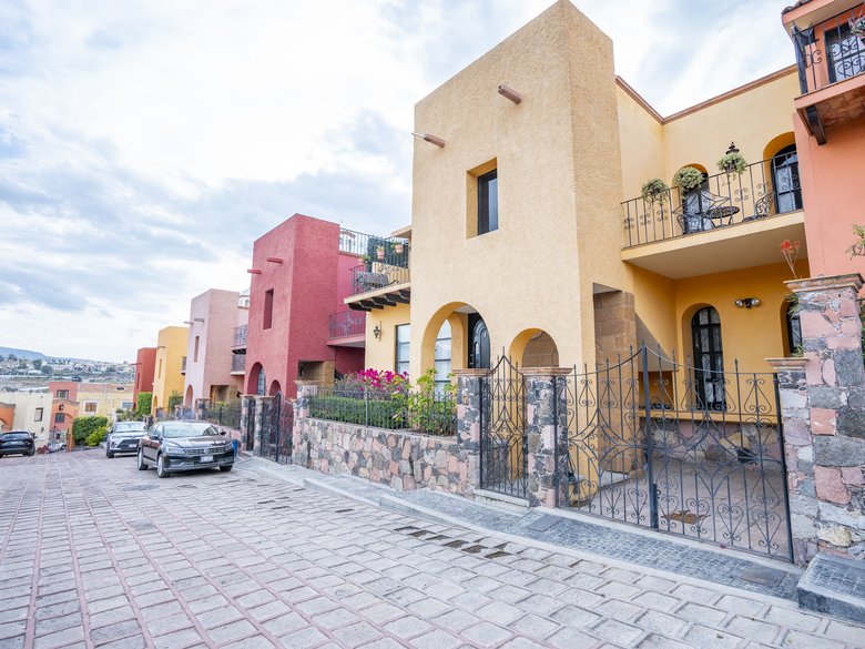 Casa Loly Available Dic 2026 - April, 2027 — 56 photos