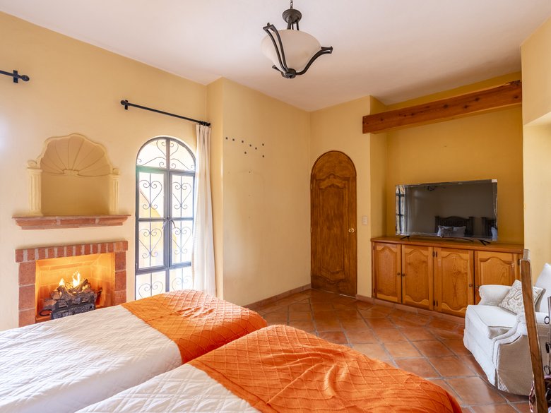 Casa Loly Available Dic 2026 - April, 2027 — 24 photos