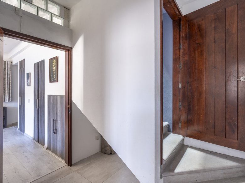 LORELEI HOUSE WITH VIEWS TO THE FAIRWAYS IN GOLF MALANQUIN — 31 photos