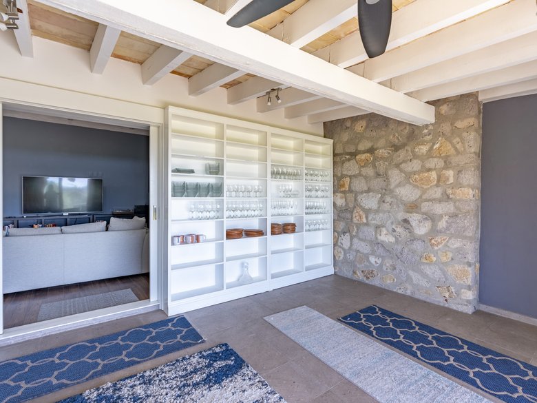 LORELEI HOUSE WITH VIEWS TO THE FAIRWAYS IN GOLF MALANQUIN — 16 photos