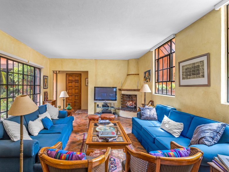 CASA DEL QUIJOTE AVAILABLE MAY 2025 $55,000 MXN — 7 photos