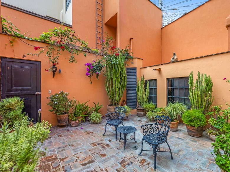 CASA DEL QUIJOTE AVAILABLE MAY 2025 $55,000 MXN — 14 photos