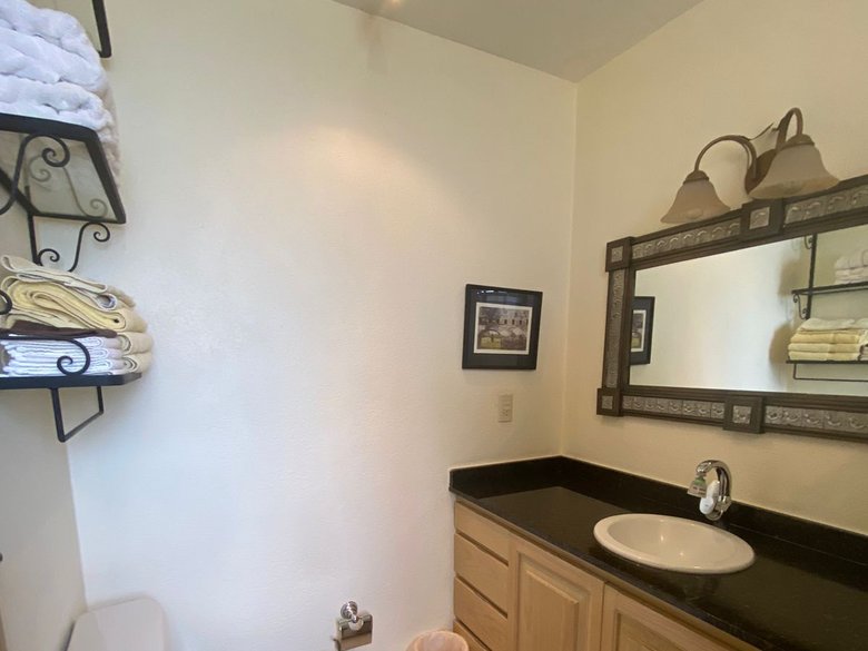 Esperanza Condo: Nice, comfortable and full of light!! — 12 photos