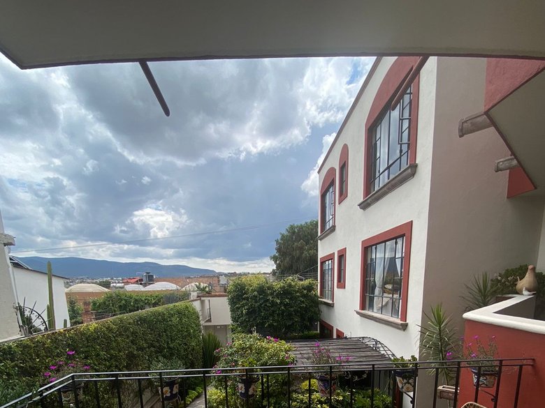 Esperanza Condo: Nice, comfortable and full of light!! — 8 photos
