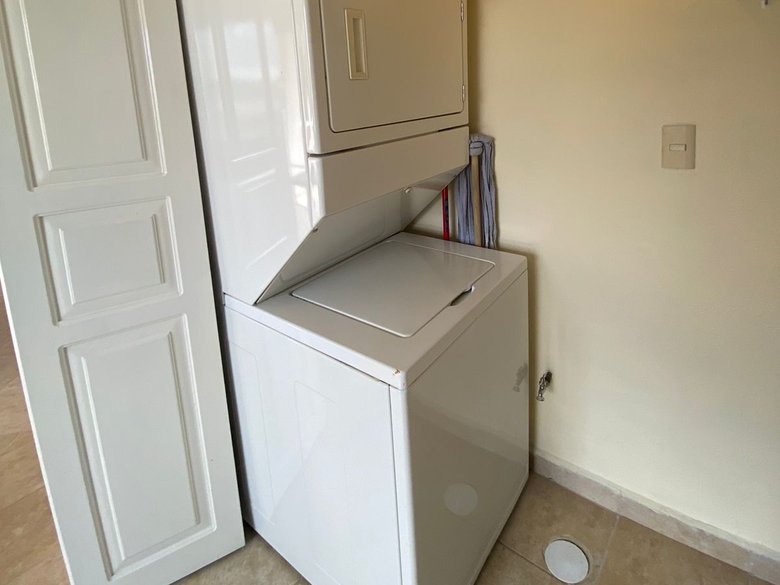Esperanza Condo: Nice, comfortable and full of light!! — 19 photos