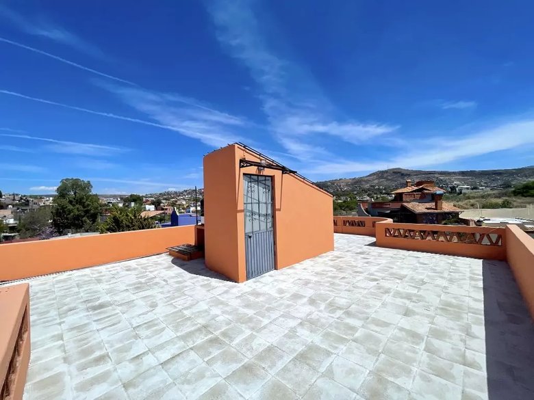 Tesoro House — 23 photos
