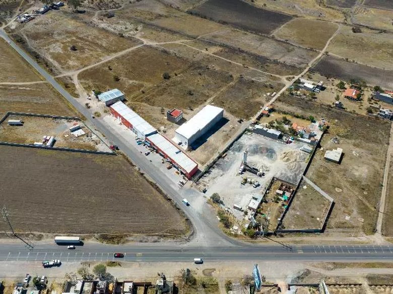 Land SMA - QRO Highway — 6 photos
