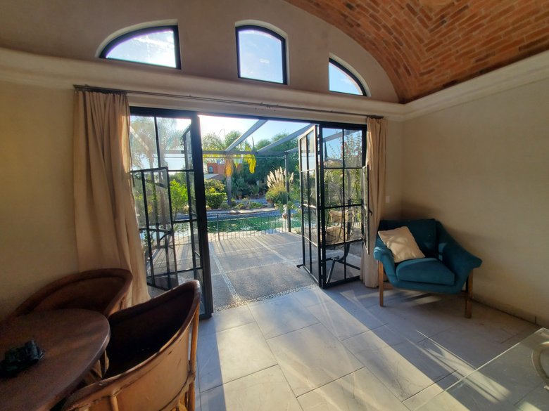 Los Labradores. One bedroom ground floor apartment. Available from June to September 2024 — 2 photos