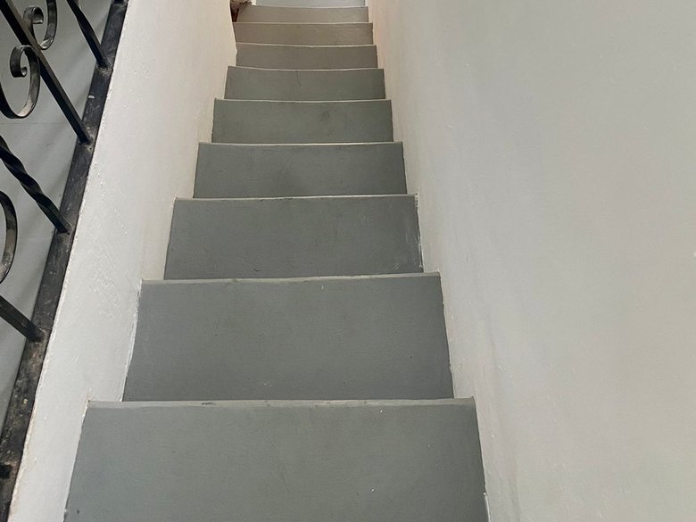 Unfurnished Loft for Rent 3 minutes walk to la Parroquia. Perfect Location! — 13 photos
