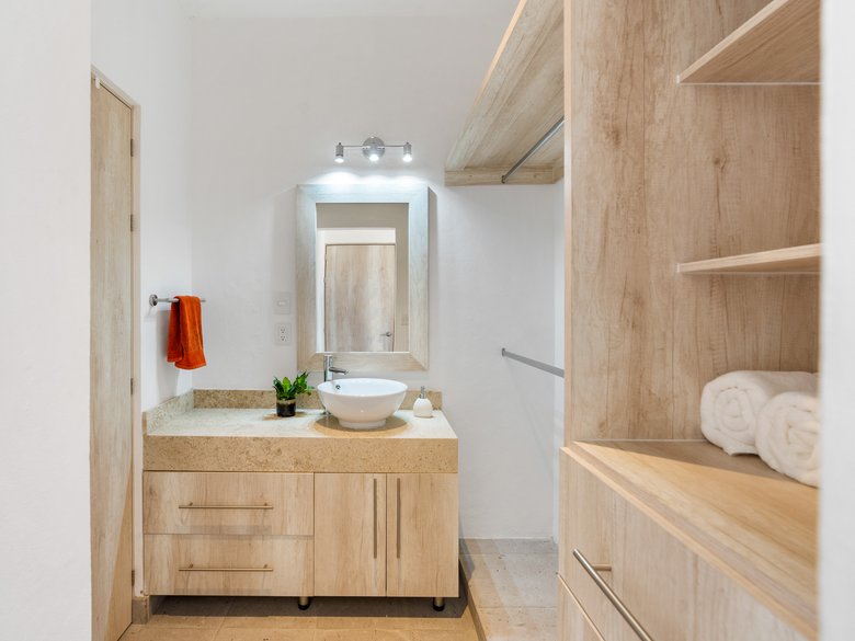 Casa Mía — 12 photos