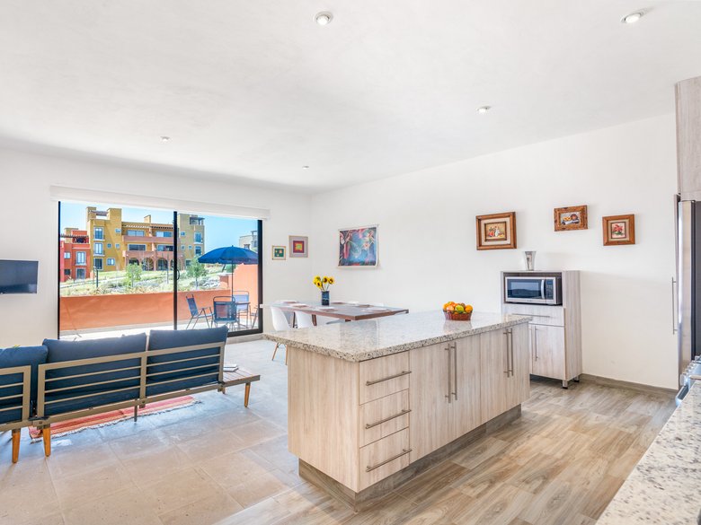 Casa Mía — 4 photos