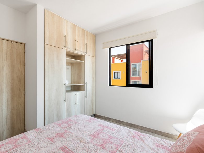 Casa Mía — 18 photos