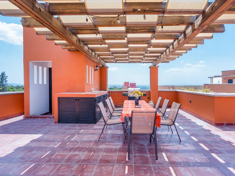 Casa Mía — 28 photos